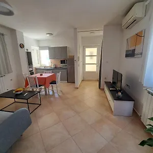 https://petra-zadar.hotelinzadar.com
