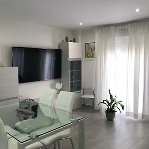 https://apartamento-128-espinel.es-andalucia.com